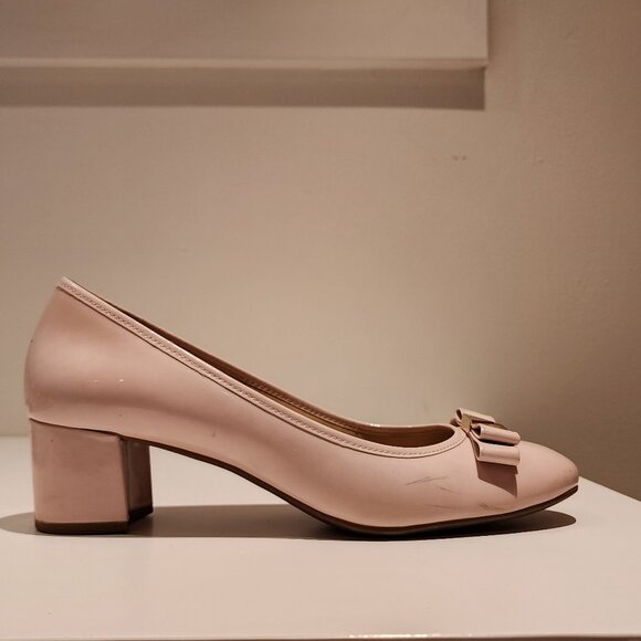 Michael Kors Short Heels - Picture 5 of 9